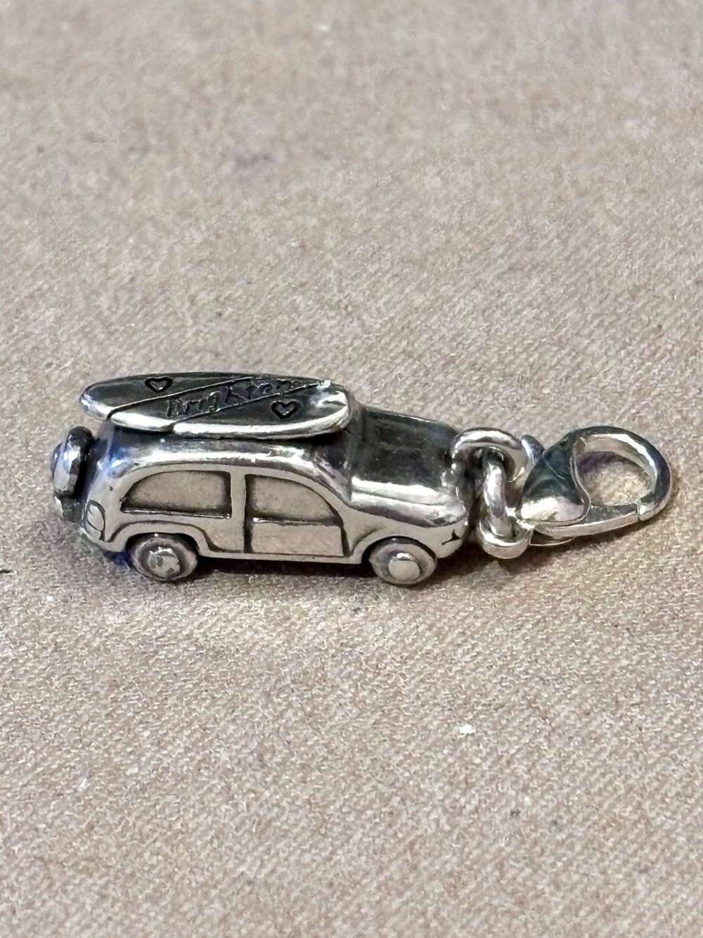 Brighton woody car with surfboard on top Silver snap on charm Retired & rare